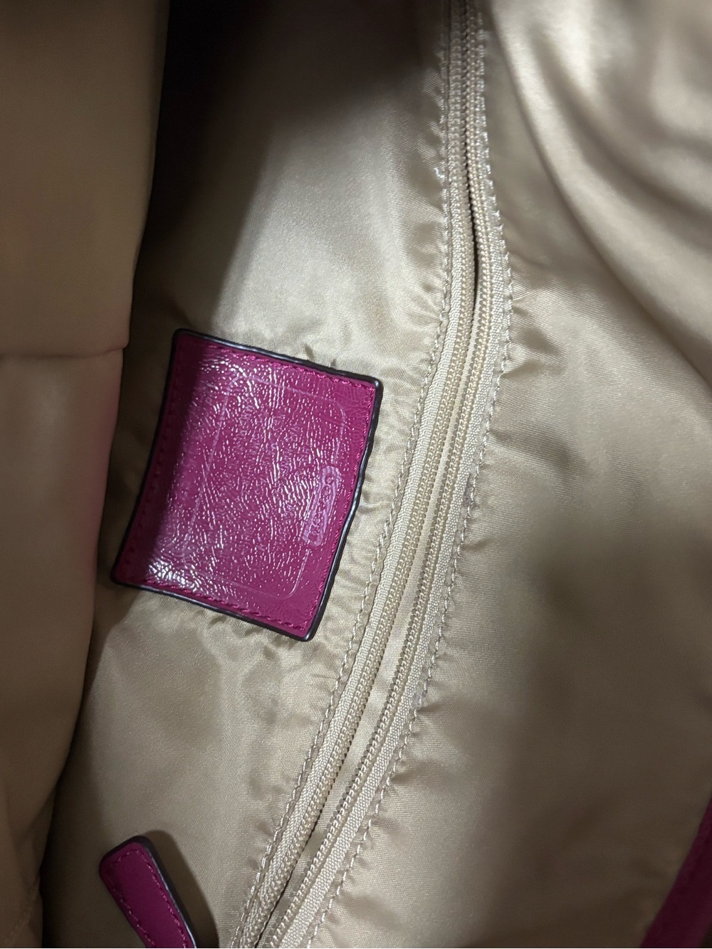 Coach Satin Signature Crossbody Messenger Bag in Fuchsia Rare - Picture 7 of 9